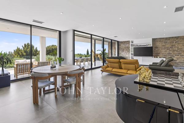 Villa contemporaine avec vue mer à vendre à La Ciotat