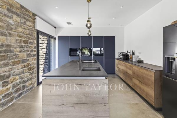 Villa contemporaine avec vue mer à vendre à La Ciotat