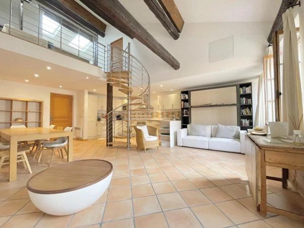 Vente Loft 2 pièces 100 m2 à Villefranche-sur-Mer