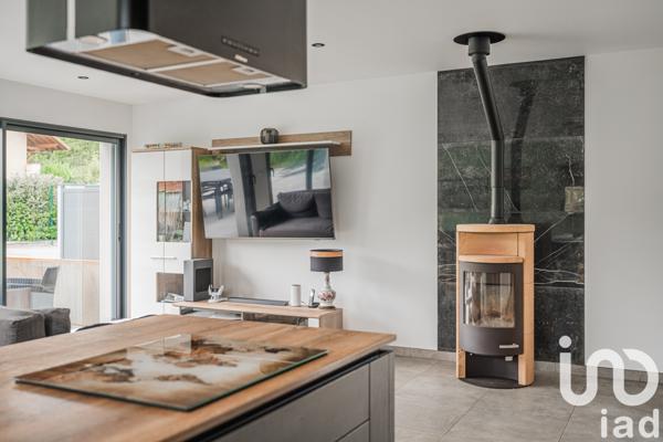 Maison à vendre 6 pièces 174 m² Feigères