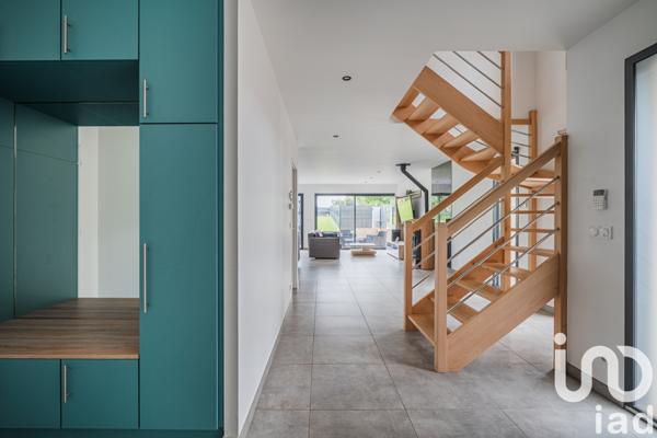 Maison à vendre 6 pièces 174 m² Feigères