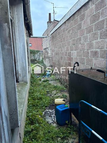 Maison a rénover avec jardin