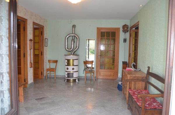 Dpt Jura (39), à vendre proche de LONS LE SAUNIER maison P7 de 175 m² - Terrain de 7000,00 m²