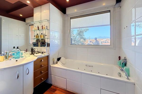 Appartement à vendre à Nice (06300) - Alpes-Maritimes