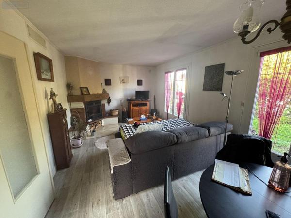 Maison à vendre à Rosières-près-Troyes dans l'Aube (10430), ref : 15309/395