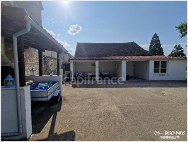 Dpt Yonne (89), à vendre ROSOY maison en pierre de Bourgogne, 6 chambres, terrain 1150 M2