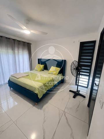 Vente                                                      Villa
                        
                     4 pièces                      132 m2                     à Ducos