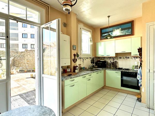 Appartement T5 avec terrasse et Parking couvert - Saint Servan Centre