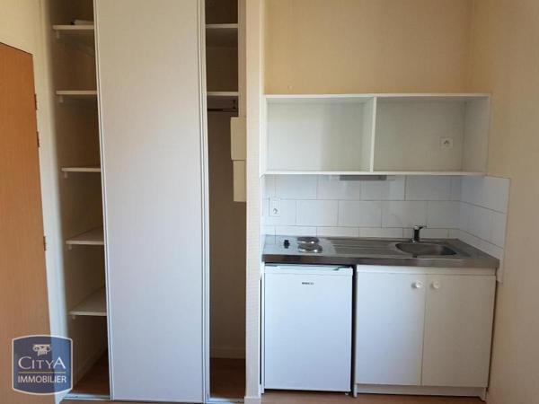 Appartement à louer 1 pièce 19.5m²