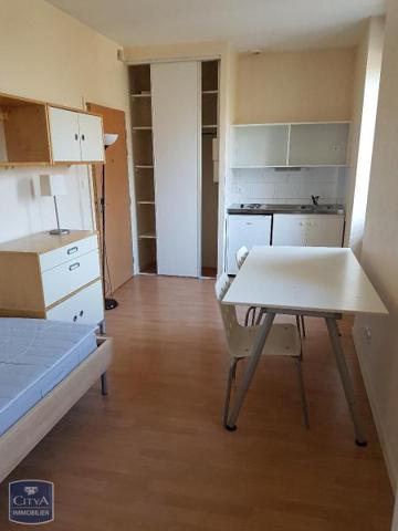 Appartement à louer 1 pièce 19.5m²