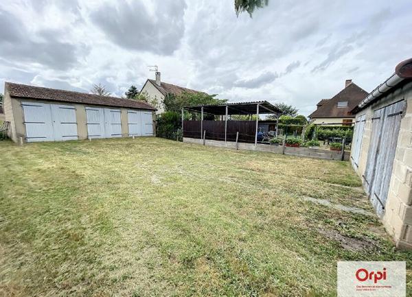 Stationnement à louer    12 m2 Désertines