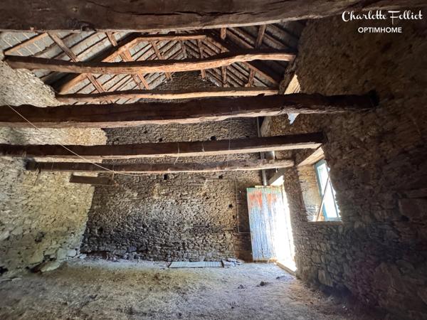 Pleurtuit – En campagne, Maison T4 avec garage, fort potentiel