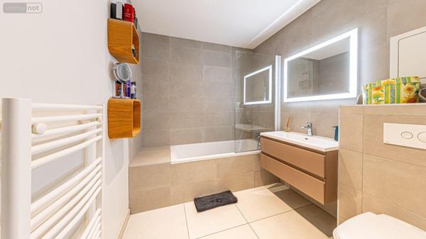 Appartement à vendre à Chambéry en Savoie (73000), ref : 73007-173   
les Monts