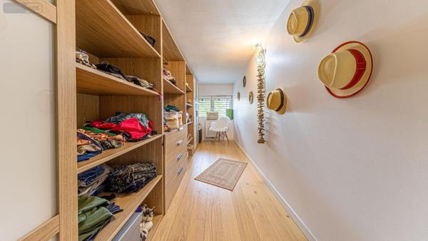 Appartement à vendre à Chambéry en Savoie (73000), ref : 73007-173   
les Monts