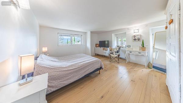 Appartement à vendre à Chambéry en Savoie (73000), ref : 73007-173   
les Monts