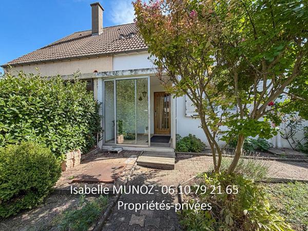 Perignat Les Sarlieve : Maison F4 avec jardin, terrasse et près de 90 m² de dépendances