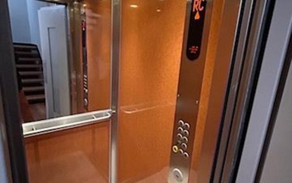 Appartement à vendre    2 pièces • 43,02 m2 Saint-Maur-des-Fossés