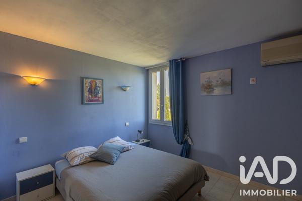 Maison à vendre 15 pièces 722,12 m² Saint-Laurent-d'Aigouze
