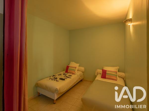 Maison à vendre 15 pièces 722,12 m² Saint-Laurent-d'Aigouze