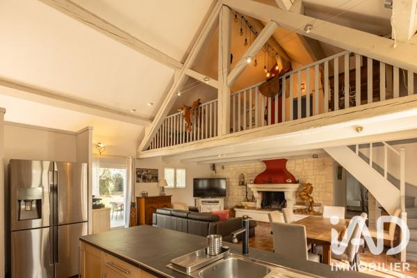 Maison à vendre 15 pièces 722,12 m² Saint-Laurent-d'Aigouze