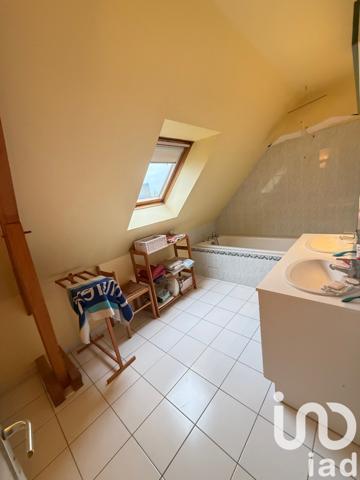 Maison à vendre 6 pièces 120 m² Notre-Dame-d'Oé