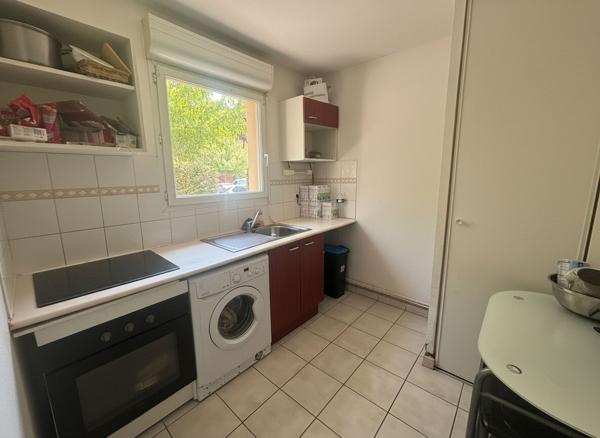 Appartement à Carcassonne avec extérieur et parking