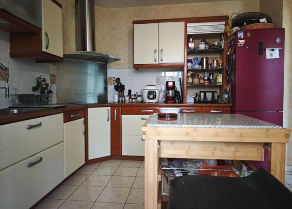 Maison à BEAUZELLE, 31700 - 7 pièces 179m²