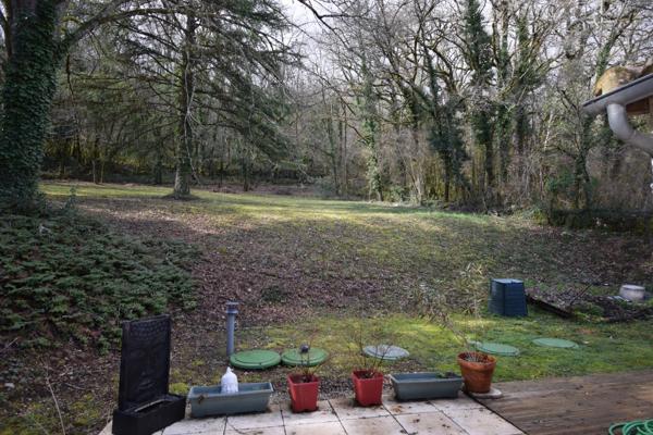 Maison à vendre  en pierre avec piscine  VERS (46)