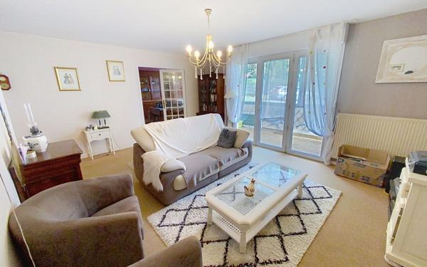 Appartement à vendre    4 pièces • 102 m2 La Riche