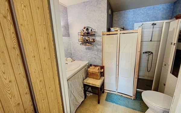 Appartement à vendre    4 pièces • 102 m2 La Riche