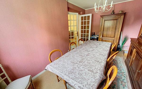 Appartement à vendre    4 pièces • 102 m2 La Riche