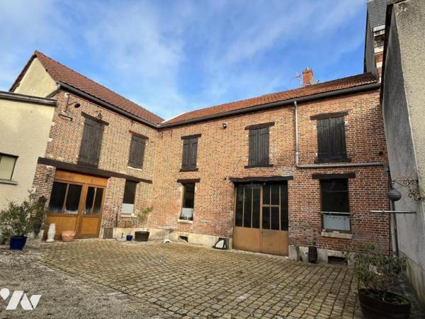 AY-CHAMPAGNE MAISON EN CENTRE VILLE