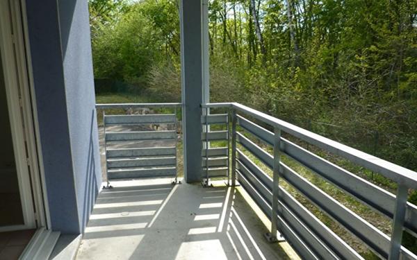 Appartement à louer    3 pièces •  Saint-Astier