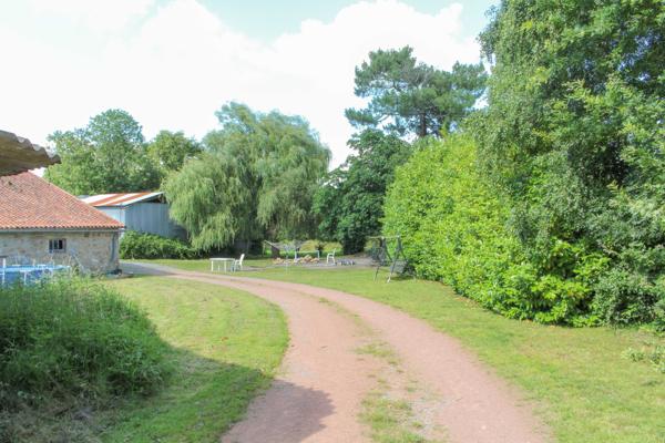 Maison à vendre à Clessé (79350) - Deux-Sèvres