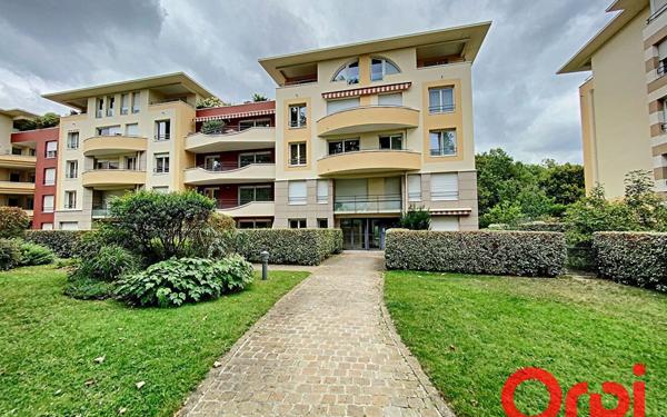 Appartement à louer    1 pièce • 27,24 m2 Antony