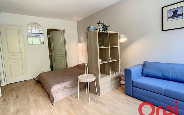 Appartement à louer    1 pièce • 27,24 m2 Antony