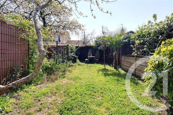 Maison à vendre  4 pièces - 115 m 2   BORDEAUX  - 33