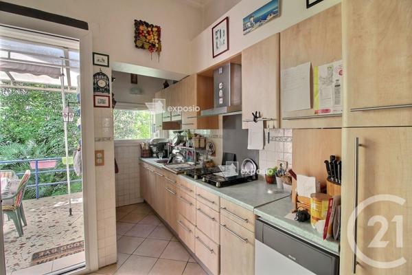 Maison à vendre  4 pièces - 115 m 2   BORDEAUX  - 33