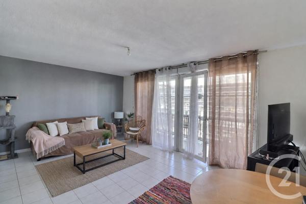 Appartement F2 à vendre  2 pièces - 47 m 2   BORDEAUX  - 33