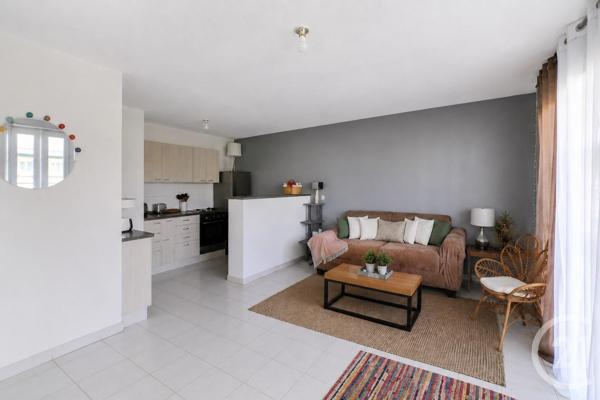 Appartement F2 à vendre  2 pièces - 47 m 2   BORDEAUX  - 33