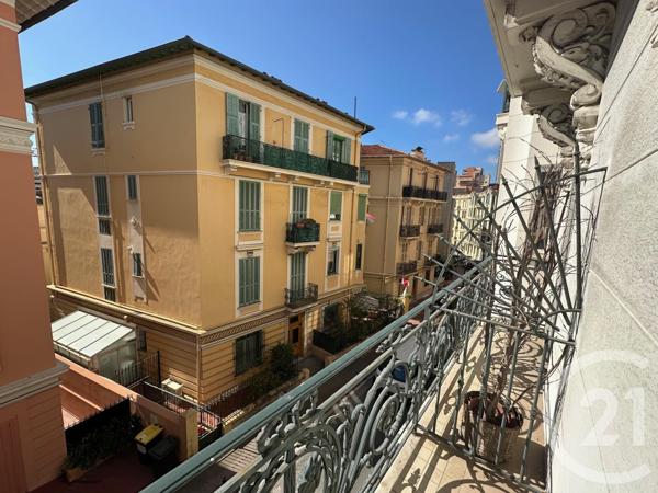 Appartement F4 à vendre  4 pièces - 95,43 m2 BEAUSOLEIL - 06