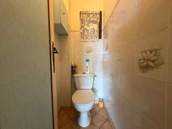 APPARTEMENT 77m² - 4 PIÈCES AVEC BALCON AU DERNIER ÉTAGE