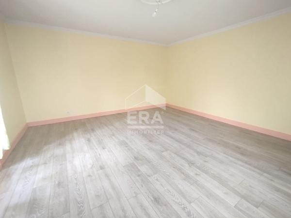 Local commercial Pusey 1815 m2