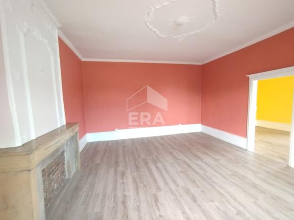 Local commercial Pusey 1815 m2