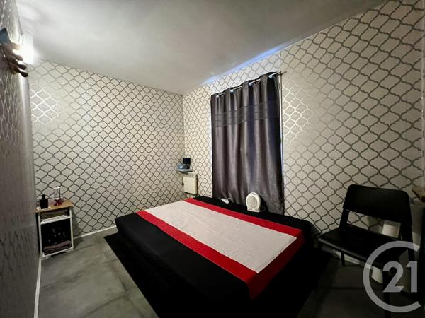 à vendre  140,70 m2 MONTGERON - 91