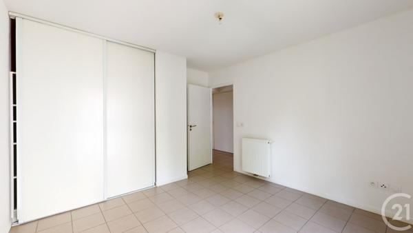 Appartement T3 à vendre  3 pièces - 63,02 m 2   BAYONNE  - 64