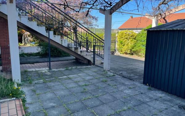 Appartement à louer    2 pièces •  Ternay