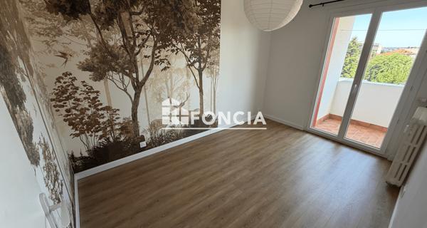 Location Appartement 3 pièces 64.88 m² - Tournon-sur-rhône 07300