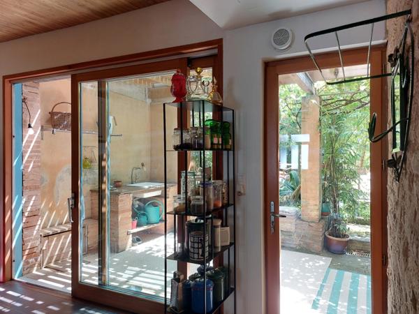 A vendre montauban. Maison de charme atypique, rénovée dans un esprit écologique, 7 pièces MONTAUBAN (82), 200m² habitables, jardin et dépendance