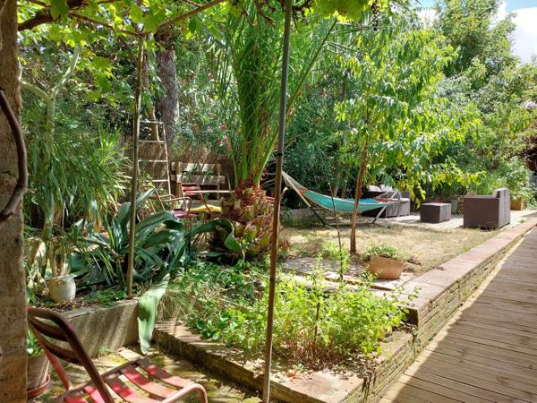 A vendre montauban. Maison de charme atypique, rénovée dans un esprit écologique, 7 pièces MONTAUBAN (82), 200m² habitables, jardin et dépendance